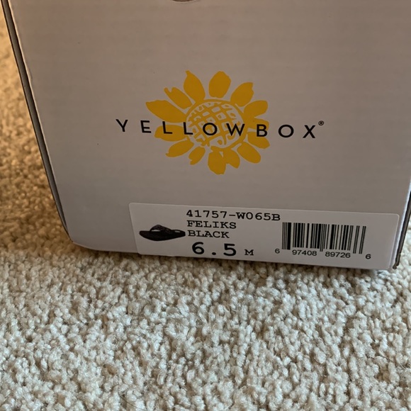 Yellow Box Women's Feliks Flip-Flop - NWOT - Picture 8 of 8